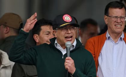 ¿Petro tenía razón? Sorprendieron a Audifarma con insulina aparentemente acaparada imagen de la publicación