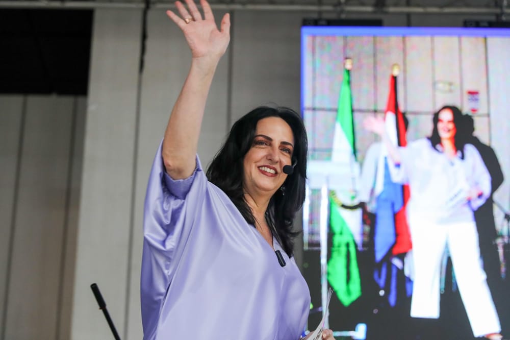 Senadora María Fernanda Cabal denunció que más de $30 billones del presupuesto están en fiducias por parte del Gobierno Petro imagen de la publicación