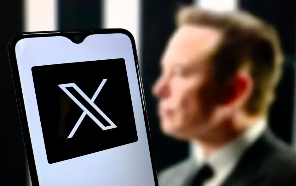 X sufre caída mundial y Elon Musk señala ciberataque masivo imagen de la publicación