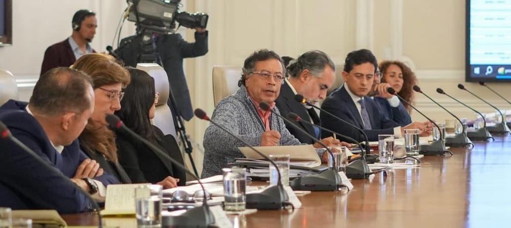 Tribunal da luz verde a Petro para transmitir sus consejos de ministros imagen de la publicación