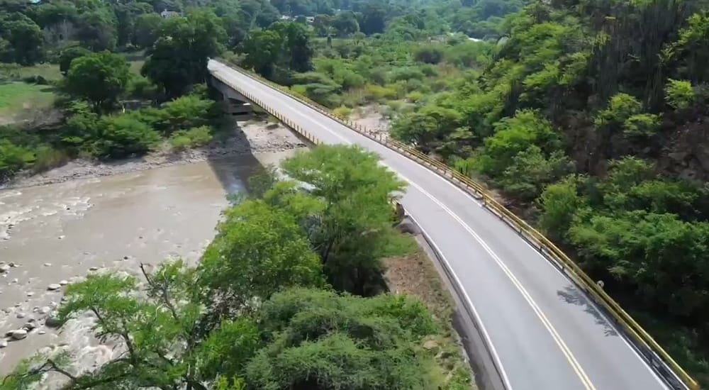 Comunidad exige intervención urgente del puente de Pescadero imagen de la publicación
