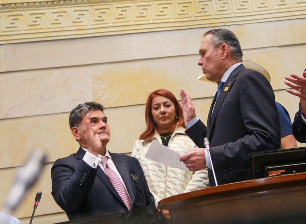 Un santandereano integra la defensa contra la demanda de nulidad electoral al Procurador Gregorio Eljach. Le contamos cuál será su estrategia imagen de la publicación