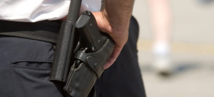 Petro denuncia desaparición de más de 62 mil armas oficiales en Colombia imagen de la publicación