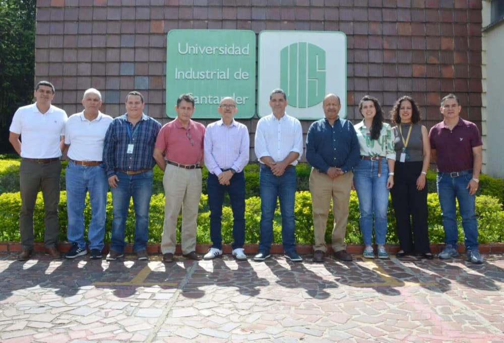 Servicio Geológico Colombiano mira hacia la UIS para crear alianza estratégica imagen de la publicación