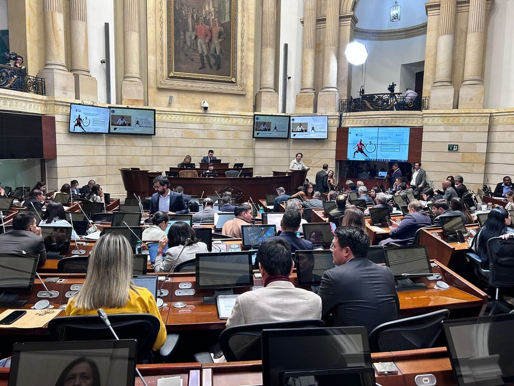 Cambiar de partido sin perder curul: así es la propuesta para revivir el trasfuguismo político en Colombia imagen de la publicación