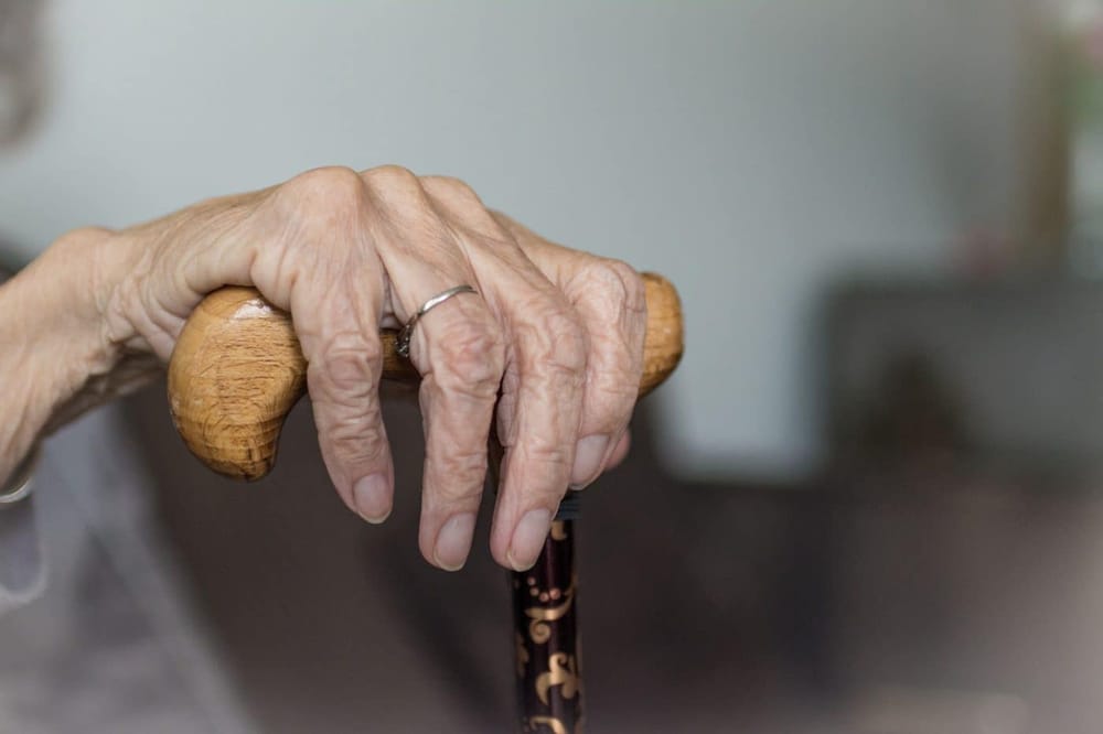 Anciana fingió estar muerta para escapar de brutal ataque sexual imagen de la publicación