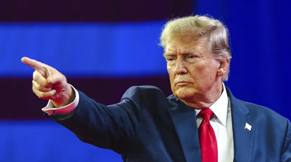 Trump sanciona a Harvard y congela 2.200 millones de dólares por negarse a cumplir sus exigencias imagen de la publicación