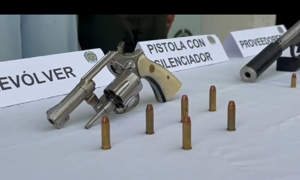 Hallan caleta de armas que vendían a sicarios imagen de la publicación