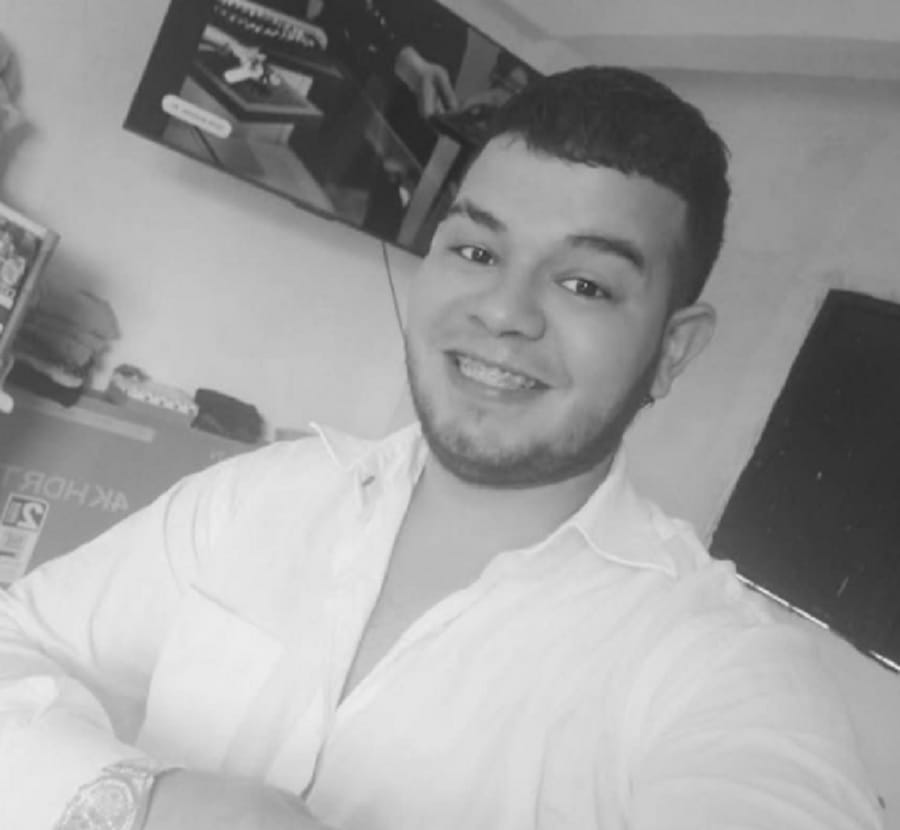 La muerte bajó a un conductor de moto a bala imagen de la publicación