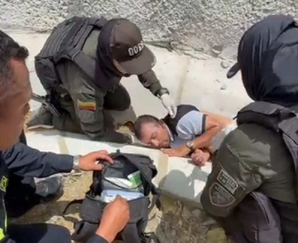 “Batman” sobrevivió a una caida de 35 metros luego de robar millonario botín imagen de la publicación