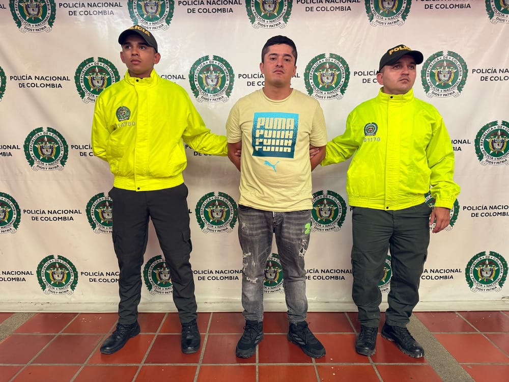 ¡Le cayó la ley al “Cabezón”! Cayó uno de los más buscados por robo de motos en Bucaramanga imagen de la publicación
