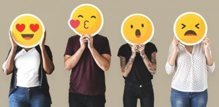 Más allá de las pasarelas: Cómo la moda conecta con las emociones de las personas imagen de la publicación