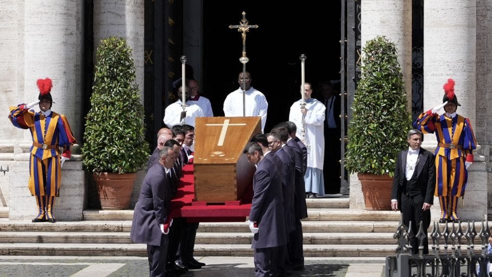 Papa Francisco fue sepultado en Roma imagen de la publicación