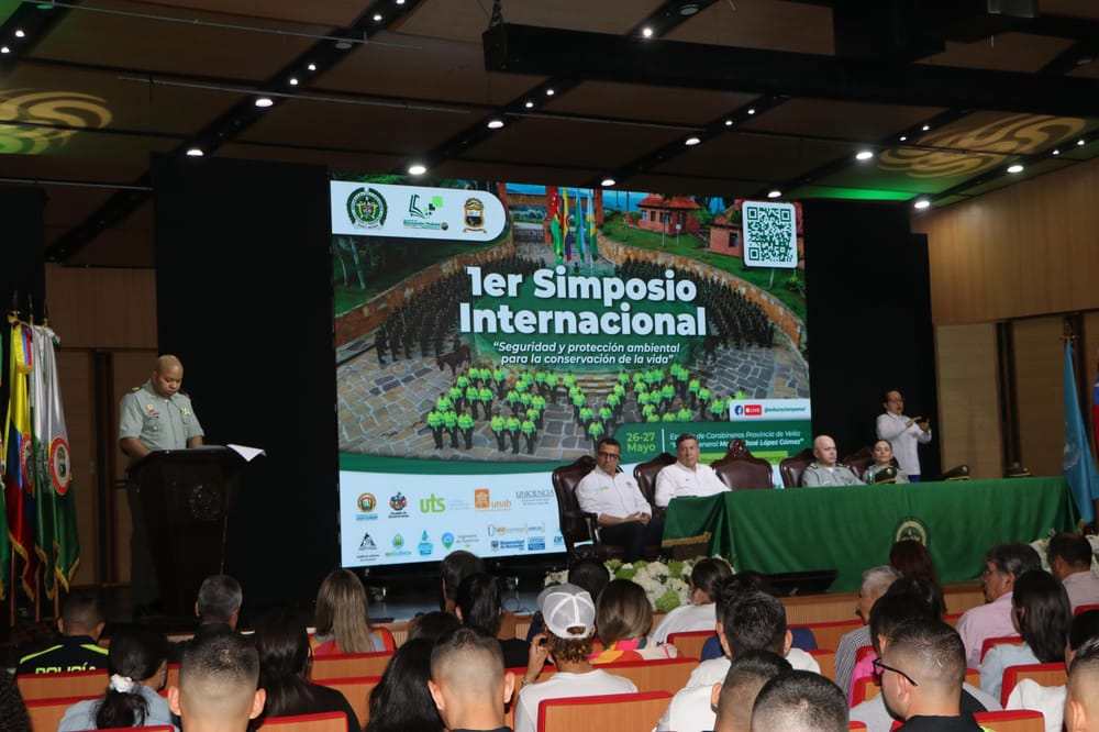 Primer Simposio Internacional de Seguridad y Protección Ambiental para la conservación de la Vida imagen de la publicación