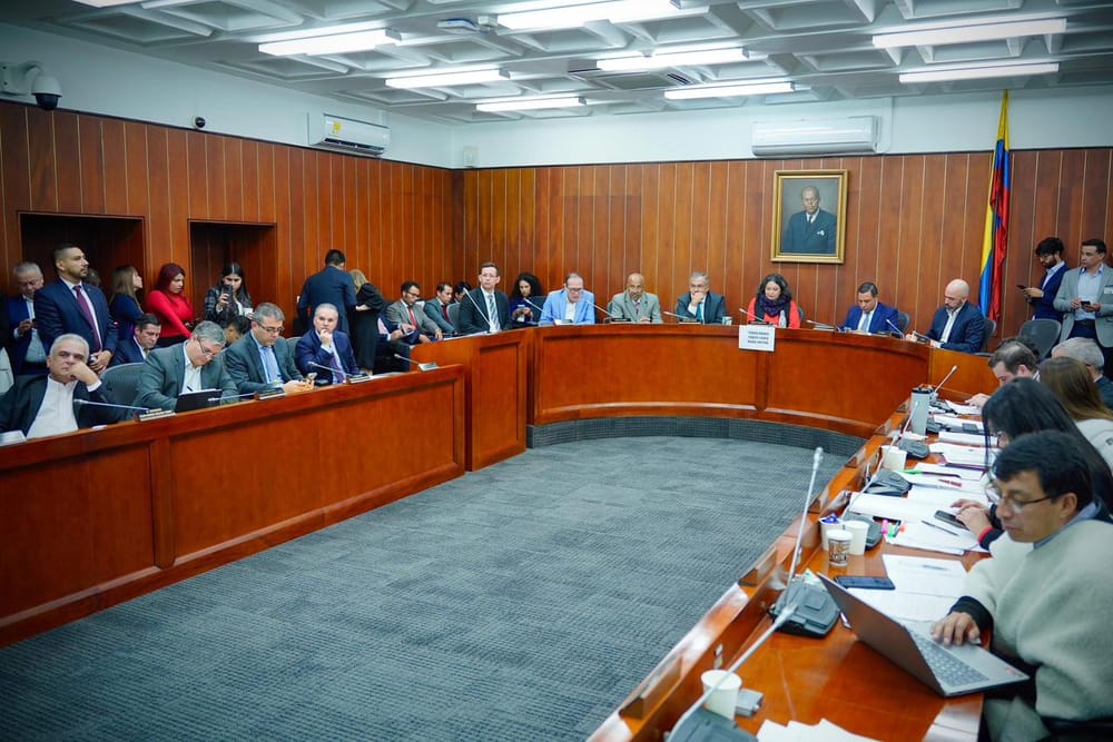 Este lunes inicia en el Senado estudio de la revivida Reforma Laboral, se votaría el martes imagen de la publicación