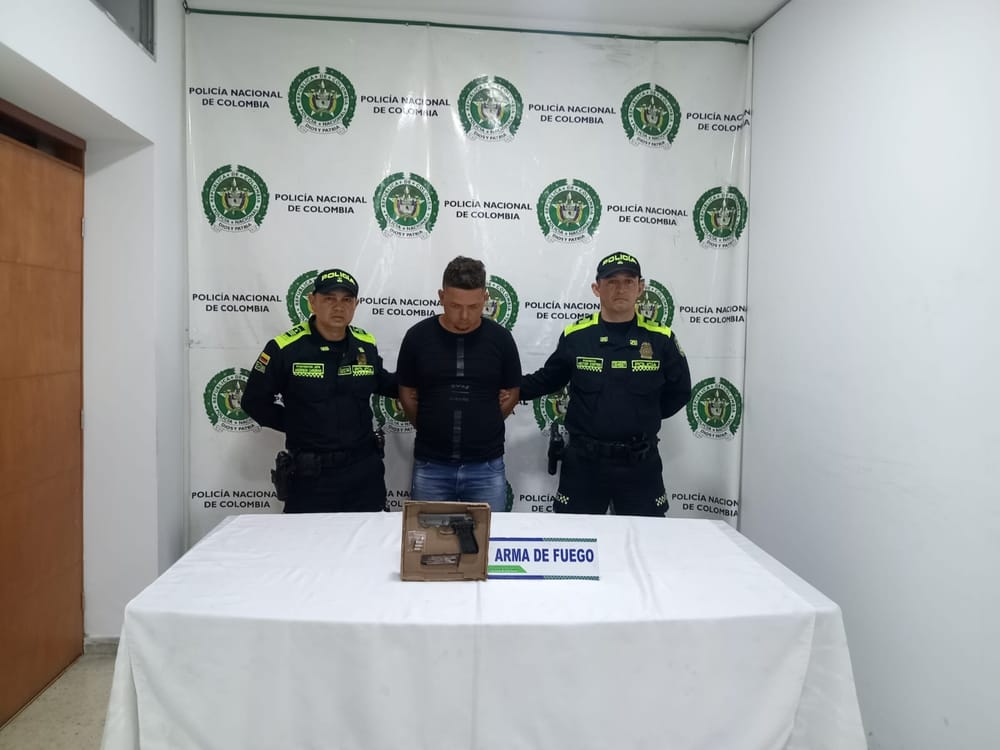 Cayó en un puesto de control con una pistola y municiones imagen de la publicación
