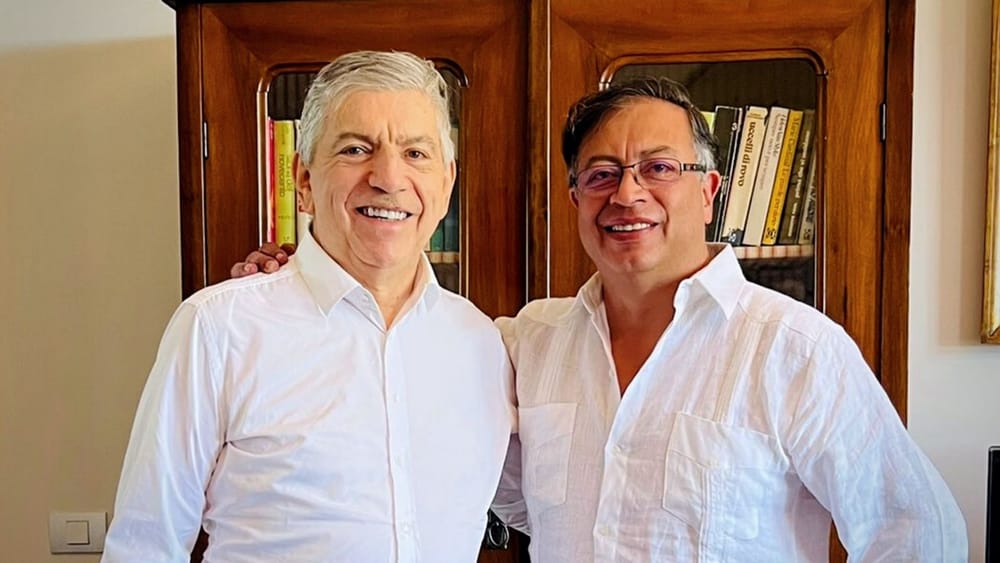 Presidente Petro respondió a puyas de Cesar Gaviria con una 'clasecita' de historia imagen de la publicación