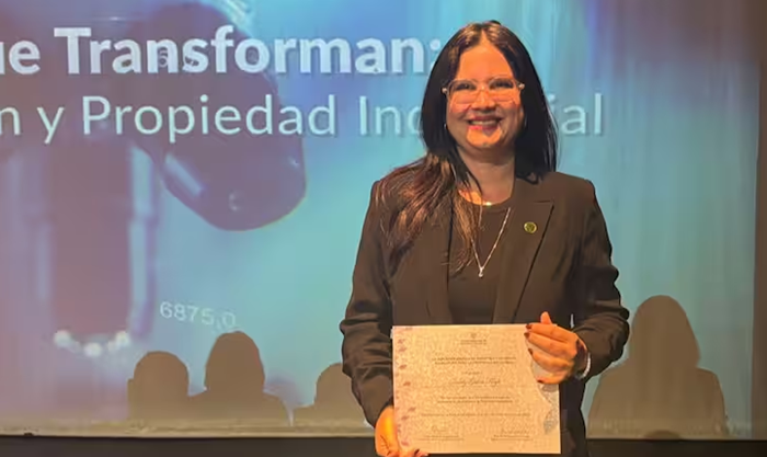 De “Tocarte toa” a los laboratorios: exreguetonera cartagenera ahora es científica premiada imagen de la publicación