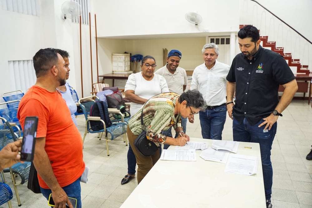 Acuerdo entre comerciantes del Paseo del Río y la Alcaldía en Barrancabermeja imagen de la publicación