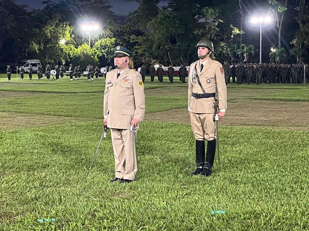 Asumió el mando de la Quinta Brigada el Coronel Gerson Iván Molina Cortés imagen de la publicación