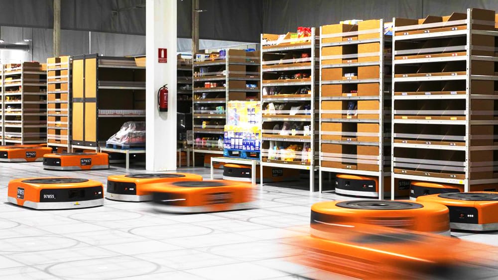 Amazon se acerca al punto de equilibrio entre robots y humanos en sus almacenes: más de un millón de máquinas desplegadas imagen de la publicación