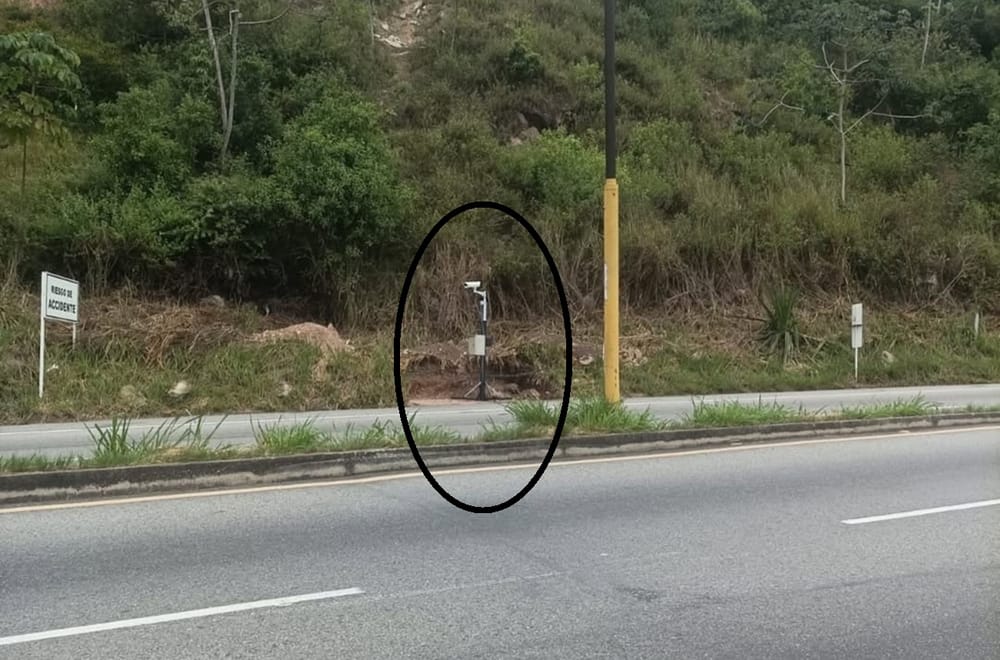 Polémica por varias cámaras de velocidad entre Lebrija y Girón imagen de la publicación