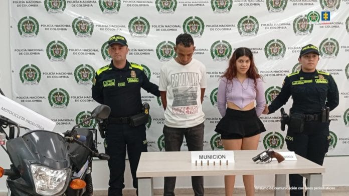 Capturada pareja que atacó con arma de fuego a mujer imagen de la publicación