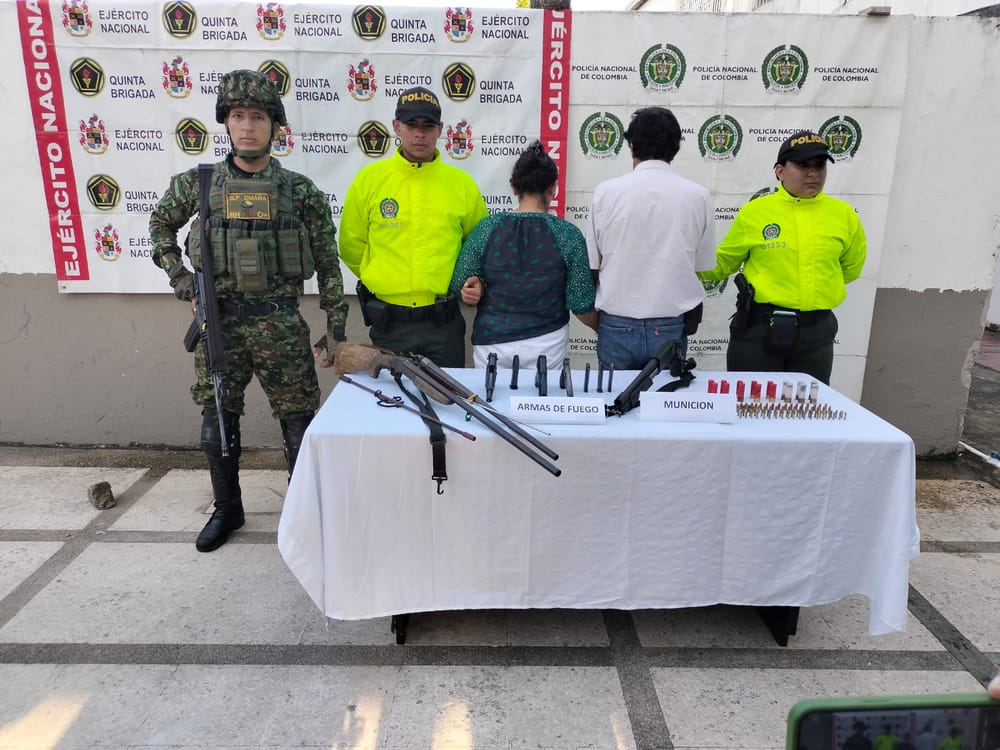 Apresaron a pareja con seis armas de fuego en zona rural imagen de la publicación