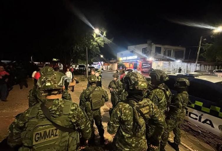 Cuatro heridos tras disparos del Ejército a vehículo en los patios imagen de la publicación