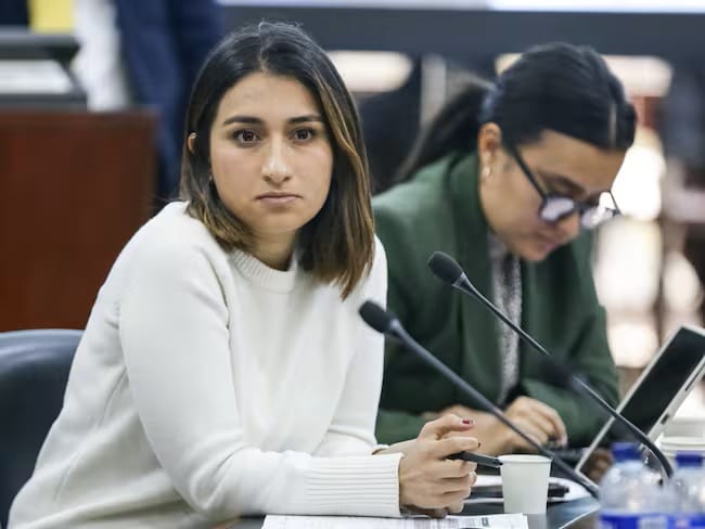 Petro se reconcilió con Laura Sarabia y la nombra embajadora ante el Reino imagen de la publicación