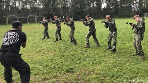 Menores recibieron entrenamiento militar en Rusia imagen de la publicación