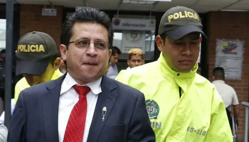 Periodista desbordó límites éticos y legales para beneficiar una organización criminal: Corte Suprema imagen de la publicación