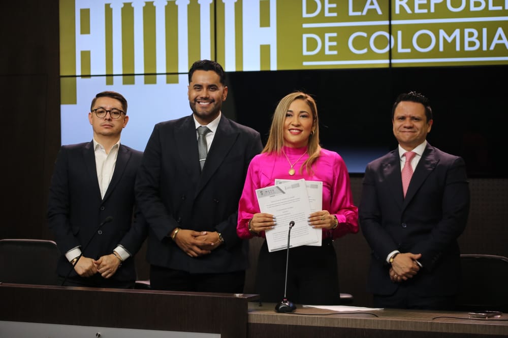 Senadora santandereana radica proyecto de ley para frenar los abusos de las fotomultas imagen de la publicación