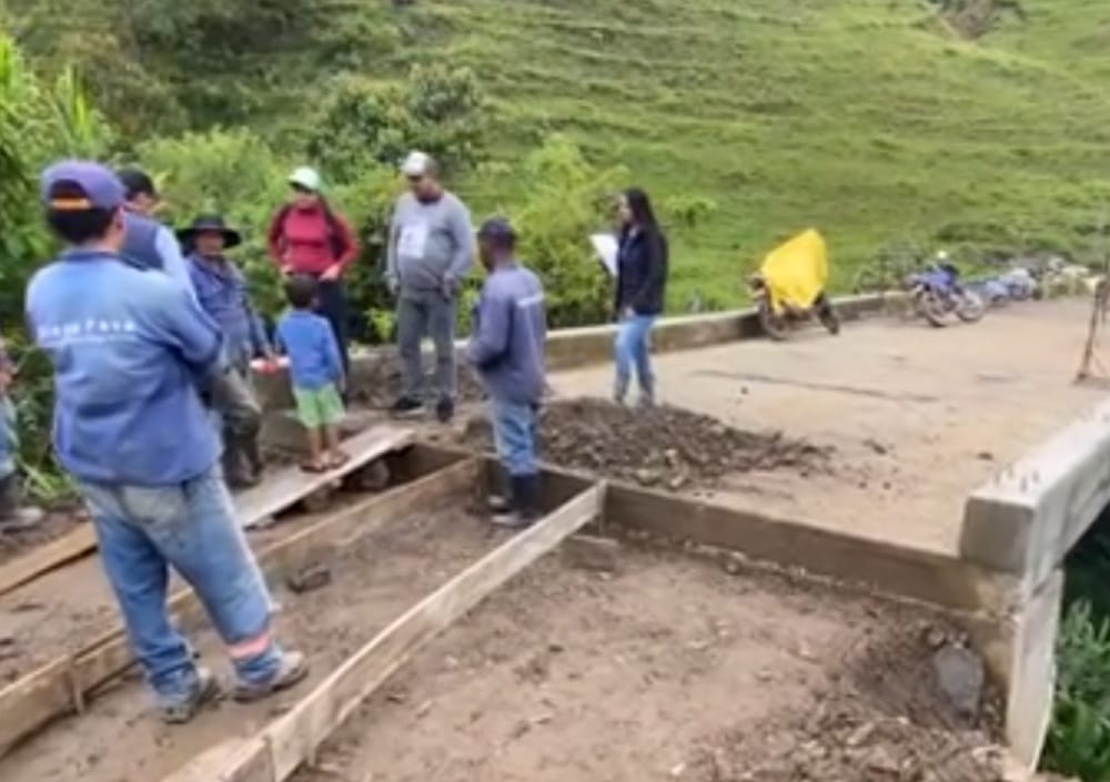 Gobernador de Santander revisó obras y avances concretos en Sucre, La Belleza, Hato y Guaca imagen de la publicación