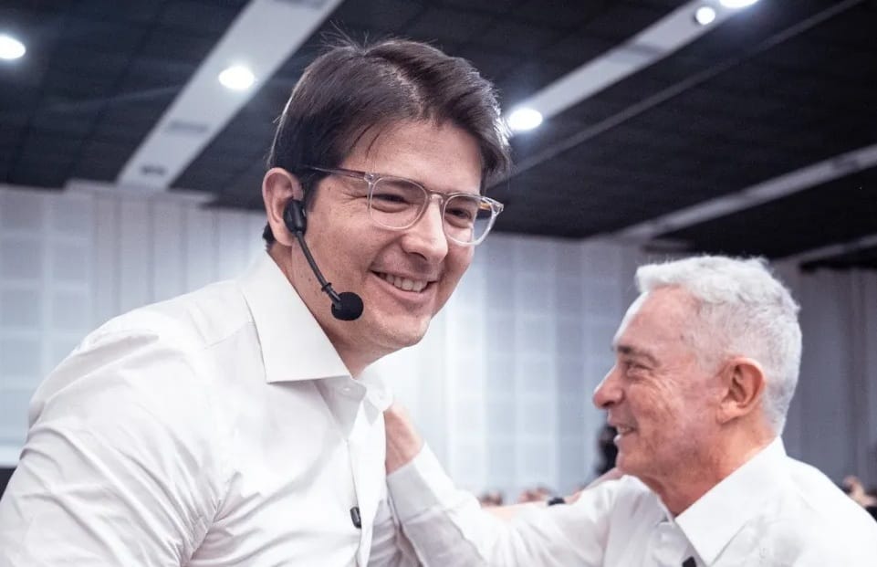 Álvaro Leyva dice que en la muerte de Miguel Uribe hubo terrible conspiración imagen de la publicación