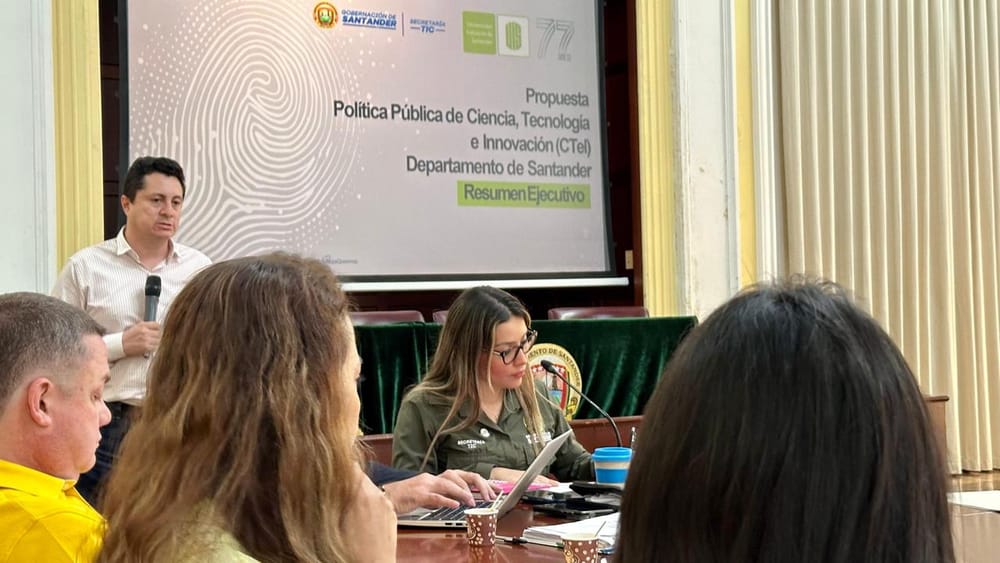Santander culmina la primera política pública en Ciencia, Tecnología e Innovación imagen de la publicación