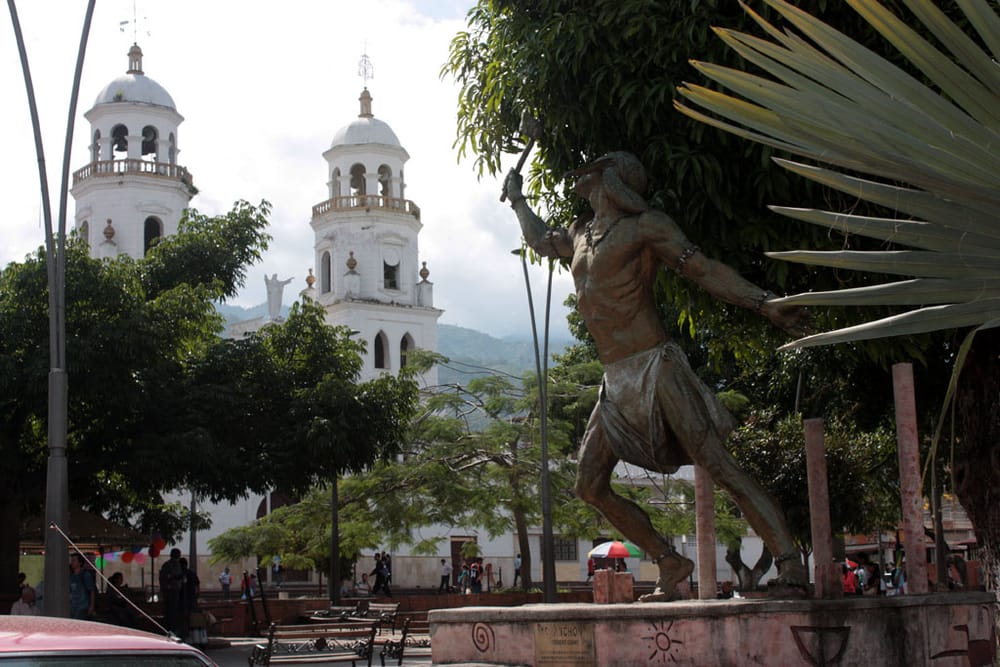 Atacan con explosivos local en Floridablanca imagen de la publicación
