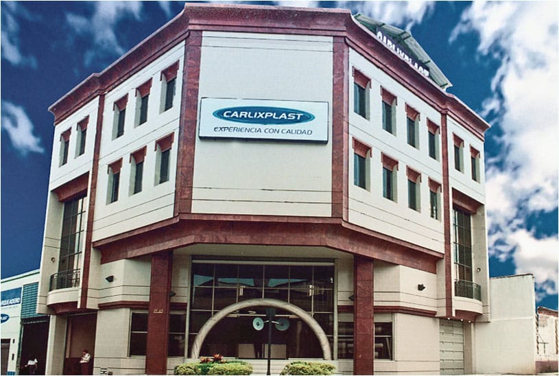 Carlixplast es la primera empresa santandereana certificada por la ANLA para fabricar bolsas 100% recicladas imagen de la publicación
