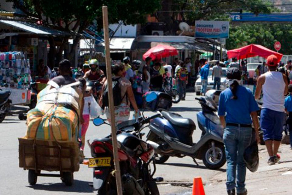 Banda 'AK-47' amenaza a comerciantes de Norte de Santander imagen de la publicación