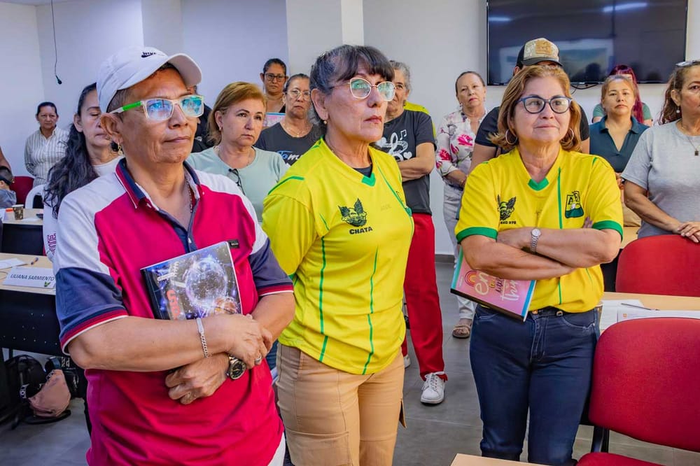 Universidad para las Guerreras Amarillas: UNAB ofrece formación gratuita para mujeres taxistas imagen de la publicación