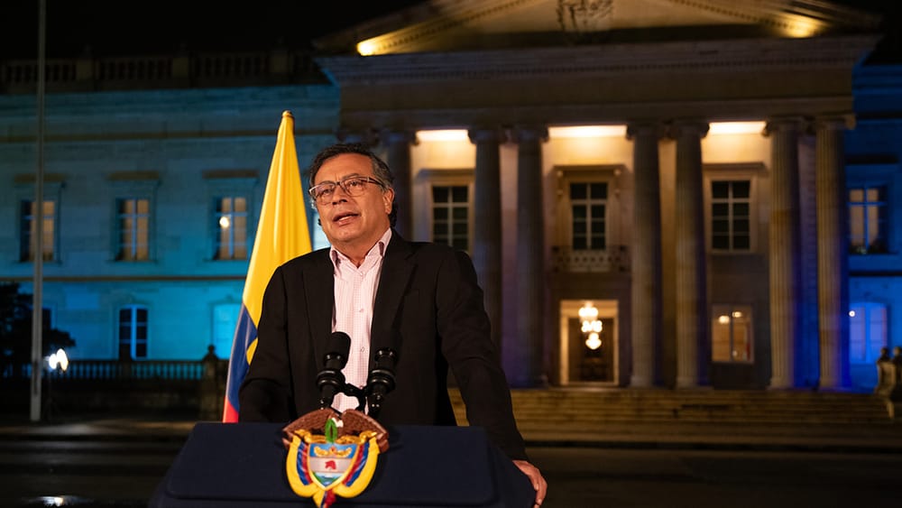 “Hay que descertificar a EE.UU. por no disminuir el consumo”: Petro continua diatriba belicosa contra Trump imagen de la publicación
