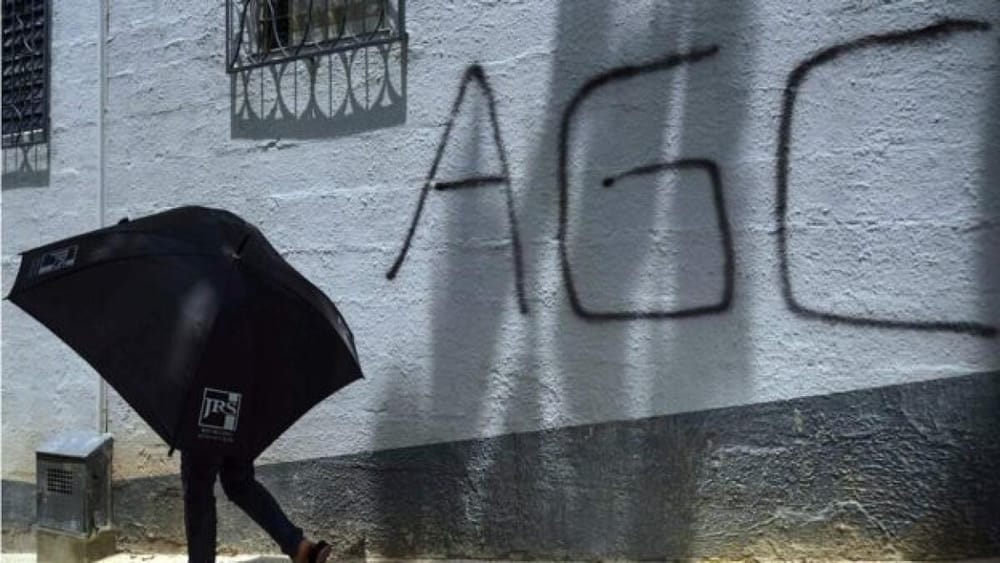 En Santander no hay ‘Águilas Negras’ dice la Policía de San Gil tras la aparición de panfletos amenazantes imagen de la publicación