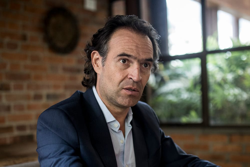 “Si Petro no hubiera sido presidente, Miguel Uribe estaría vivo” dice el alcalde de Medellín imagen de la publicación