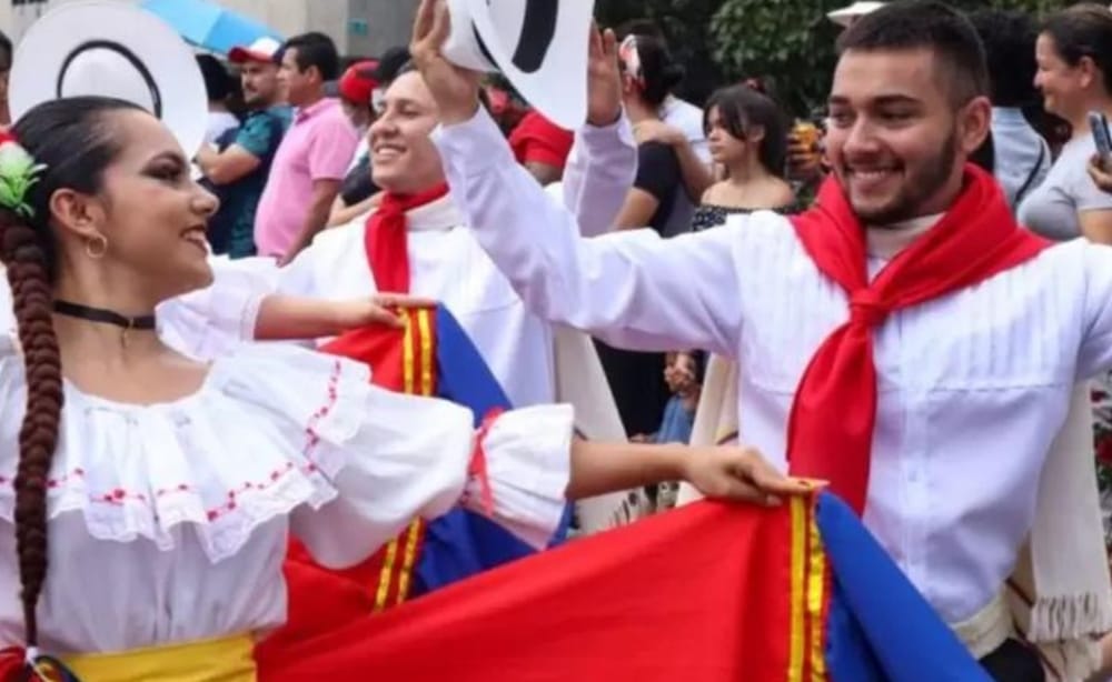 Festival de Colonias se toma el estadio Américo Montanini imagen de la publicación