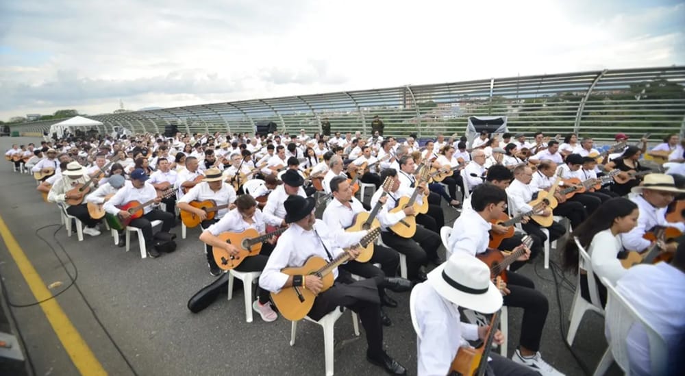 Tiples con alma de pueblo y arpegios con amor de patria imagen de la publicación