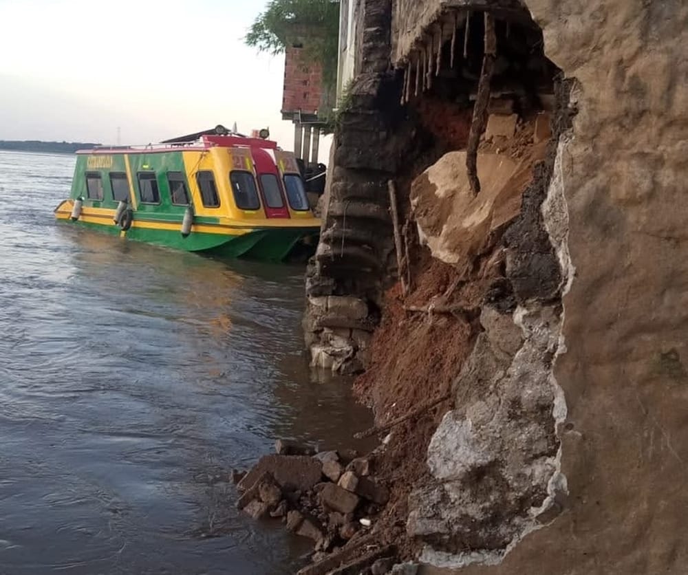 Socavación del terreno obliga a evacuación de emergencia en Puerto Wilches imagen de la publicación