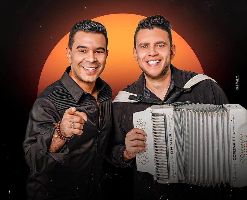Andrés Ariza Villazón y Saúl Lallemand presentan una “Fantasía Prohibida” imagen de la publicación