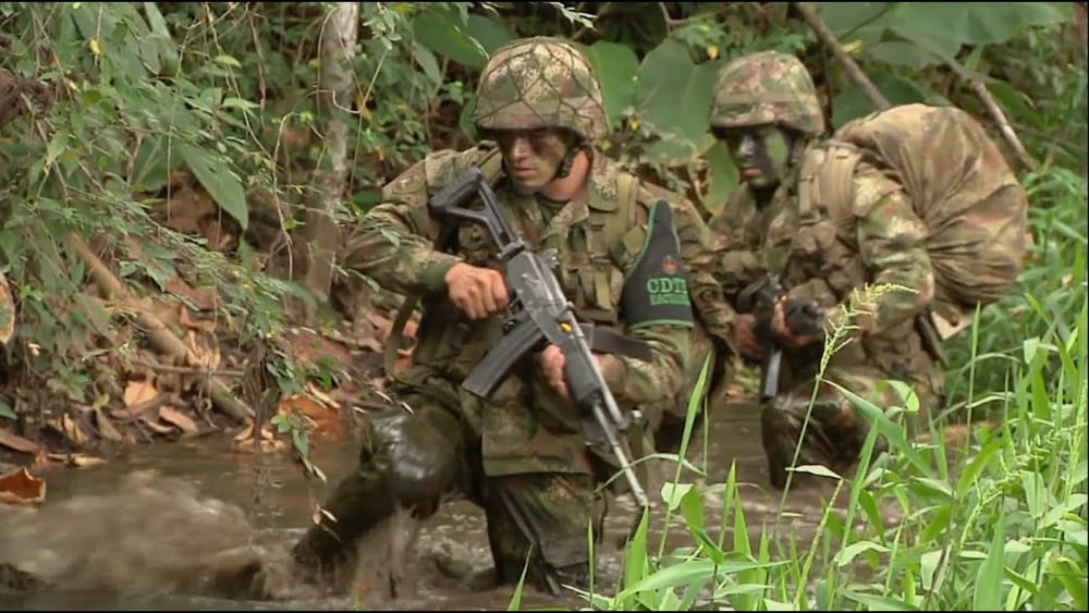 Combates con ELN dejan un guerrillero herido y otro capturado imagen de la publicación