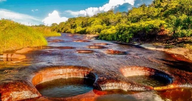 Tragedia en las Gachas: turista piedecuestano murió ahogado en pozo natural en Santander imagen de la publicación