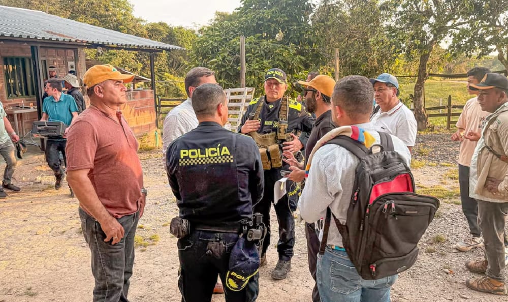 Arrendador de tierras amenazó a funcionarios que las recuperaron a a los nuevos poseedores en Sabana de Torres imagen de la publicación